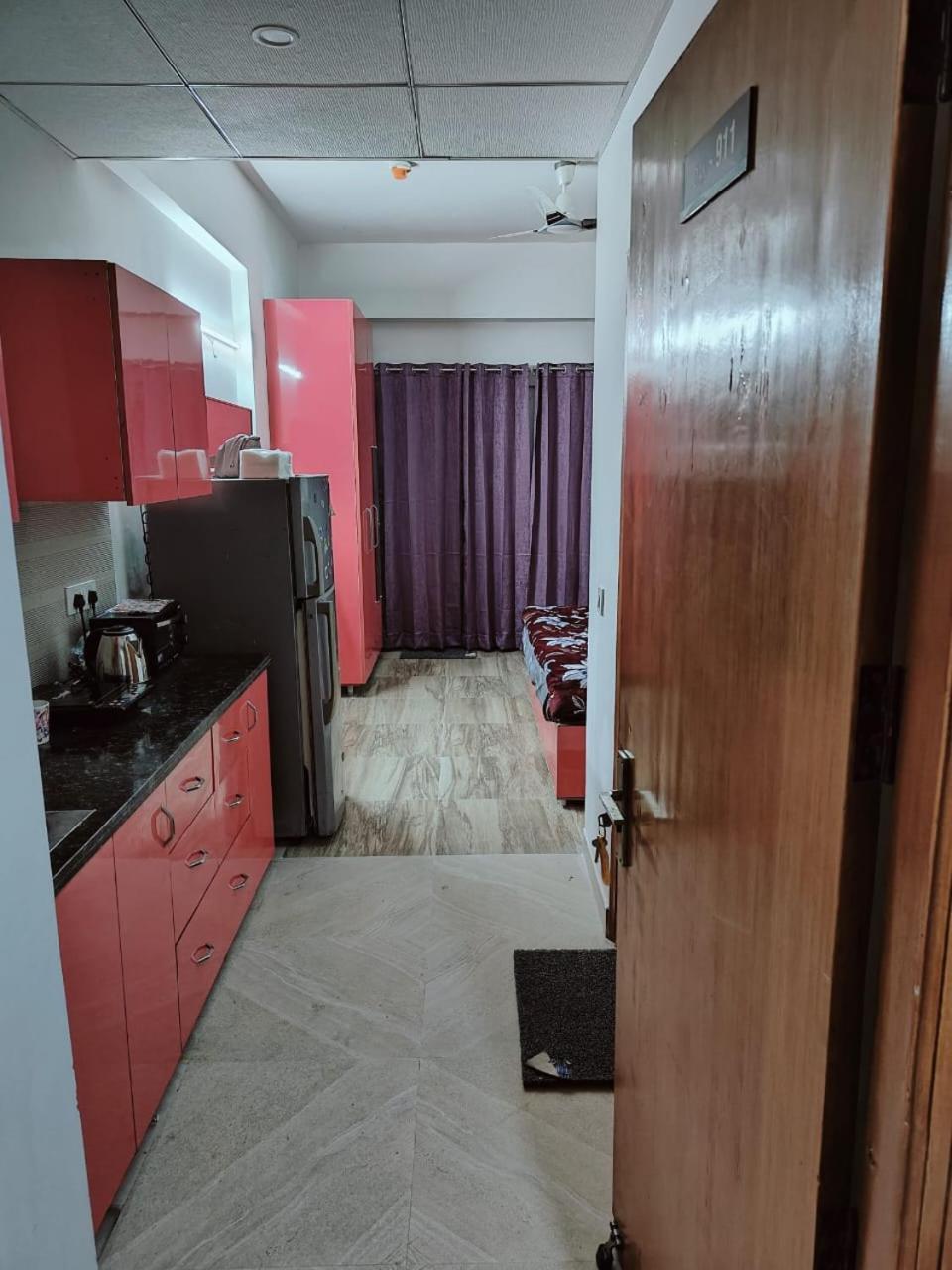 Apartment Studio Apartment By La Valentino Near Expo Mart Greater Noida